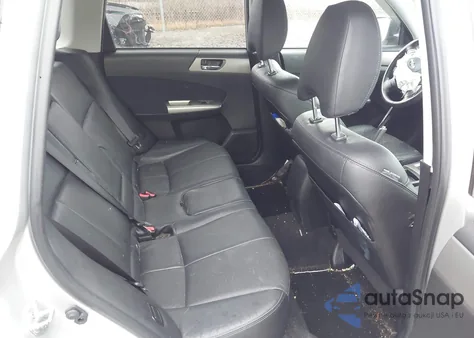 2010 Subaru Forester 2.5X Limited z USA, uszkodzony, nr VIN JF2SH6DC5AH788707